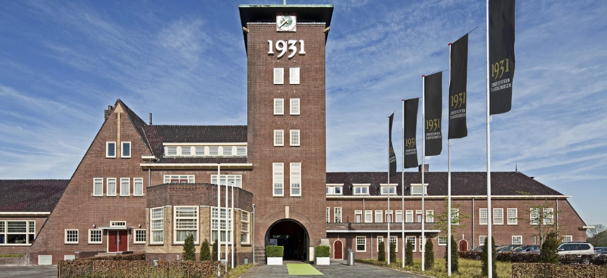 1931